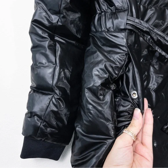 NWT RAINS Trekker W Coat XS/S Shiny Black Insulated Belted Waterproof Long - Picture 7 of 13